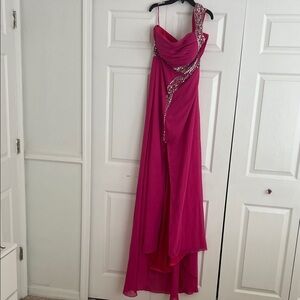 Chic One Shoulder Pink Dress with Embellishments